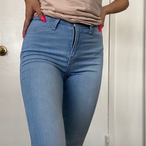 jeans